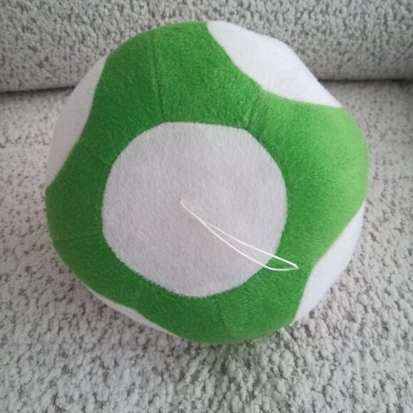 Official SUPER MARIO BROS 1-Up Mushroom Plush Toy (Banpresto 2009/2010) - Picture 2 of 10